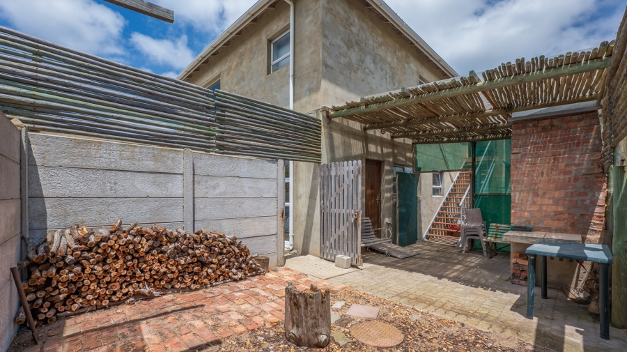 3 Bedroom Property for Sale in Struisbaai Western Cape